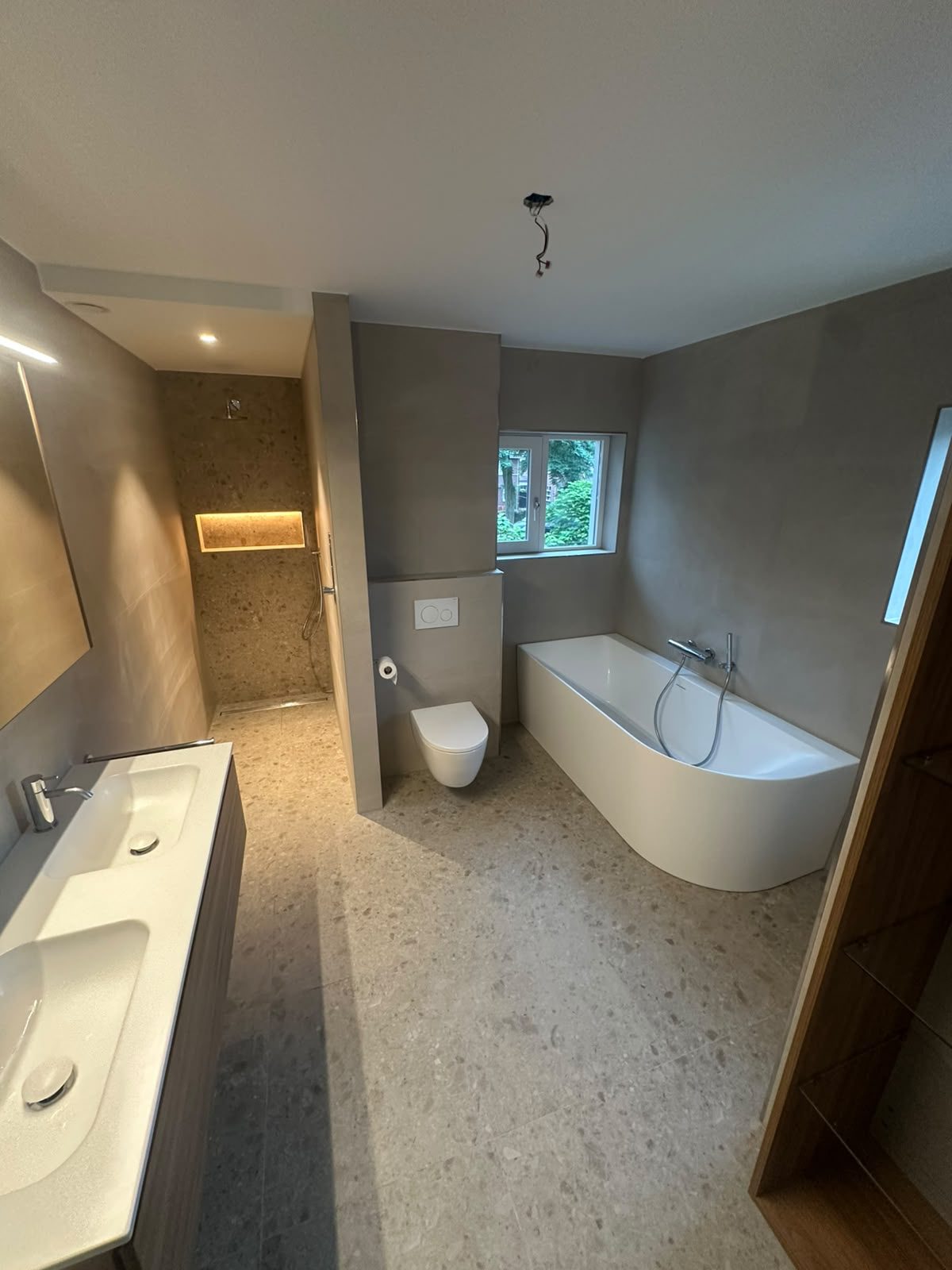 Badkamerrenovatie met ligbad